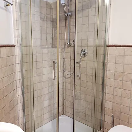 Lux Piramide Apartment *