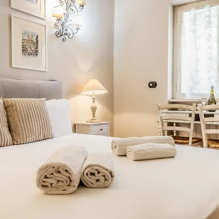 Eroma - Aventino Apartment
